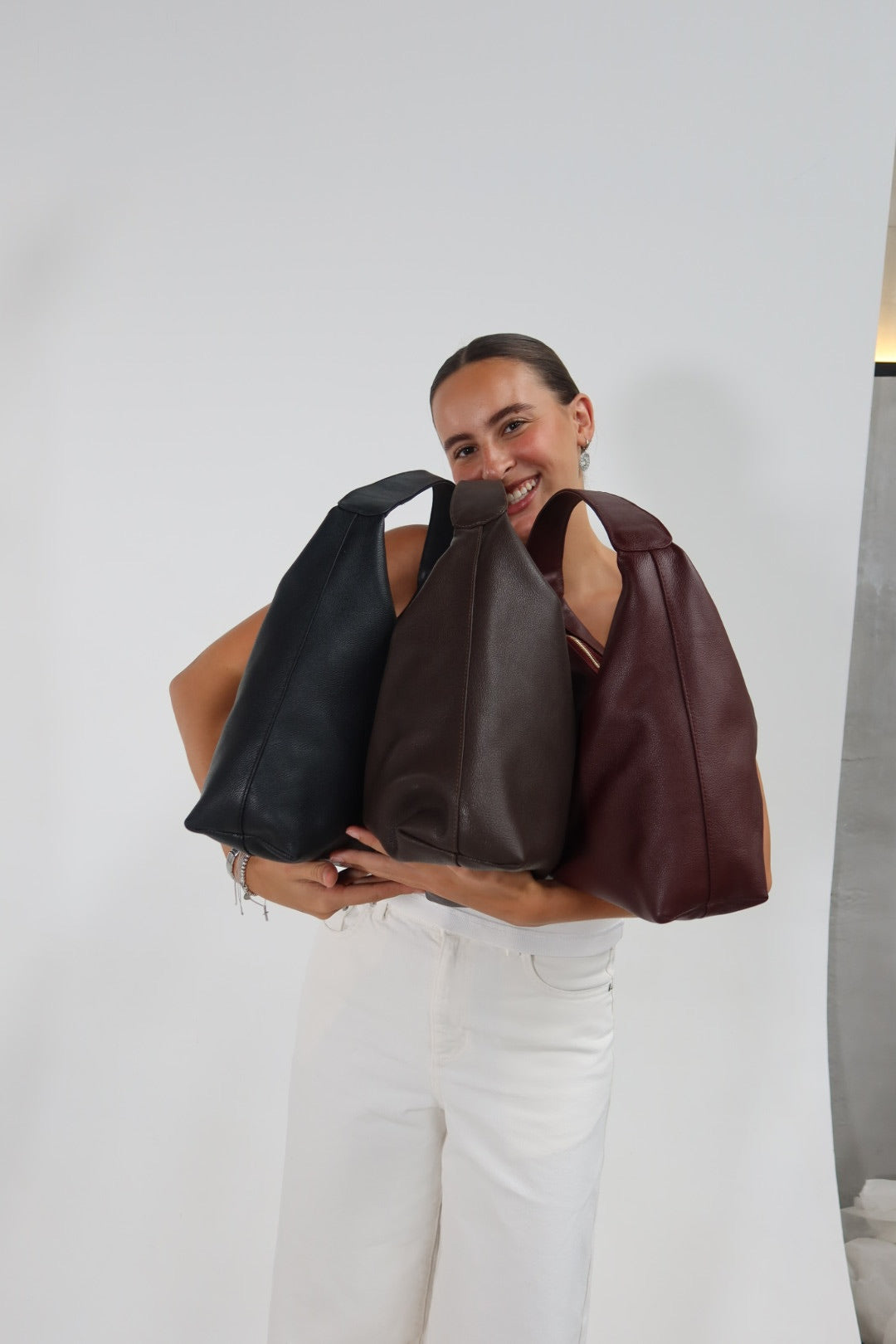 Bolsa Zip de piel cafe