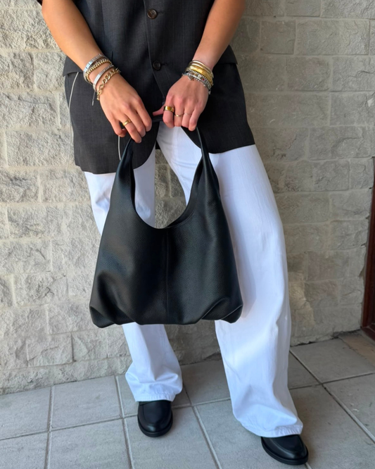 The classic tote bag piel